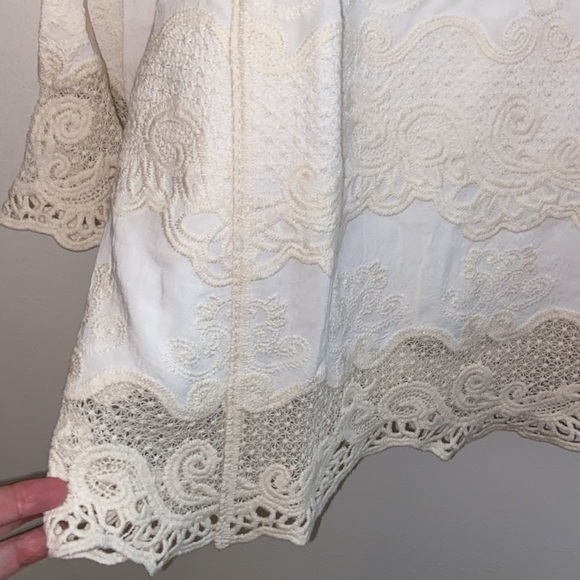 NWT Democracy rayon blouse in size S, gorgeous and detailed - Picture 6 of 10